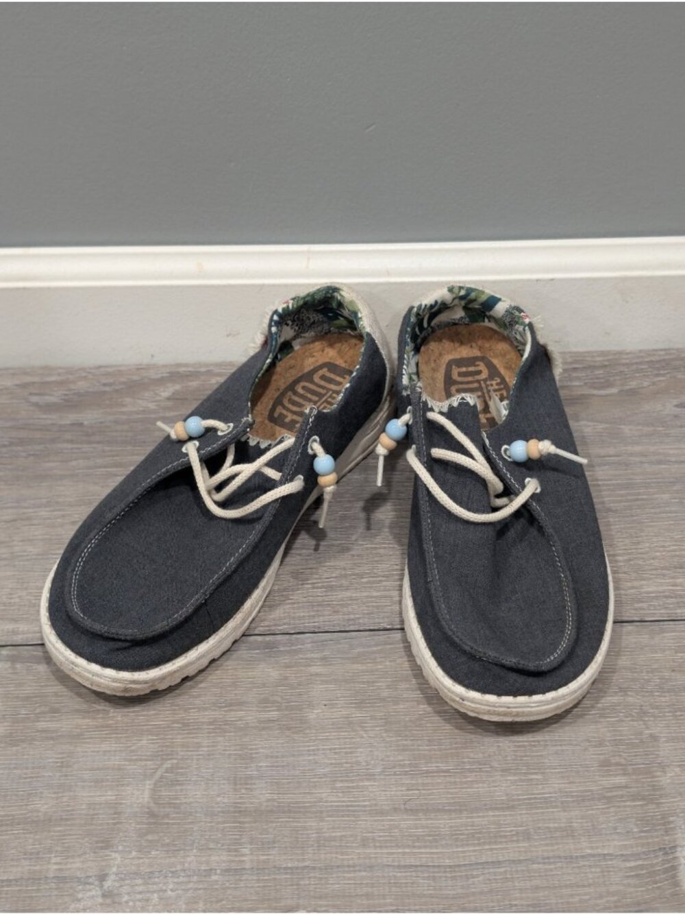 Hey Dude Wendy Fringe Carbon Comfort Slip On Shoes Loafers Gray Women's Size 9